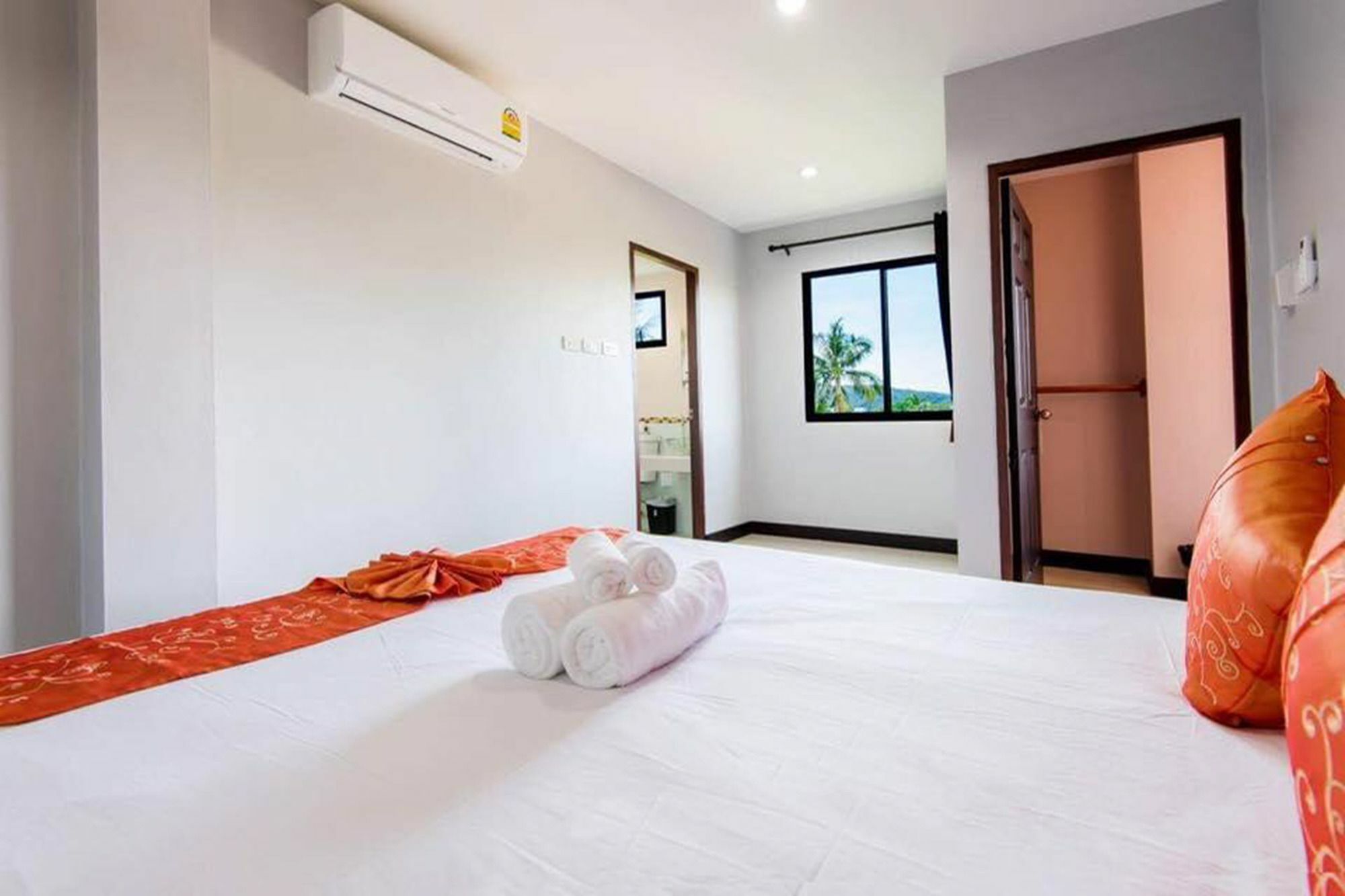 Saiyuan Residence Phuket Rawai Exterior photo